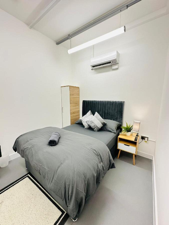 Marbel Aldgate Hotel London Exterior photo