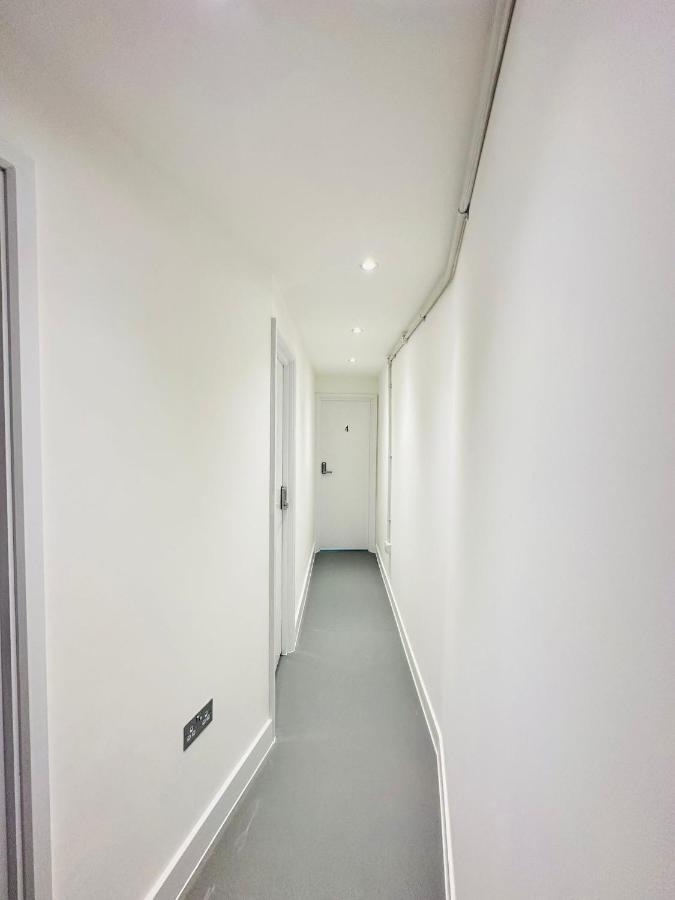 Marbel Aldgate Hotel London Exterior photo